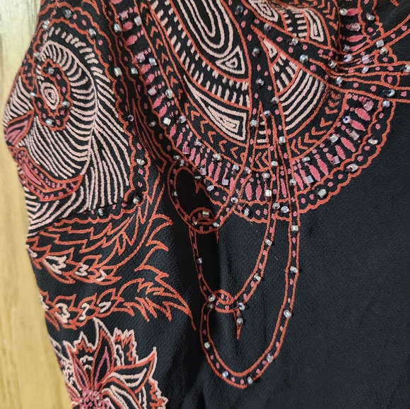 Semi formal dress - Picture 2 of 9